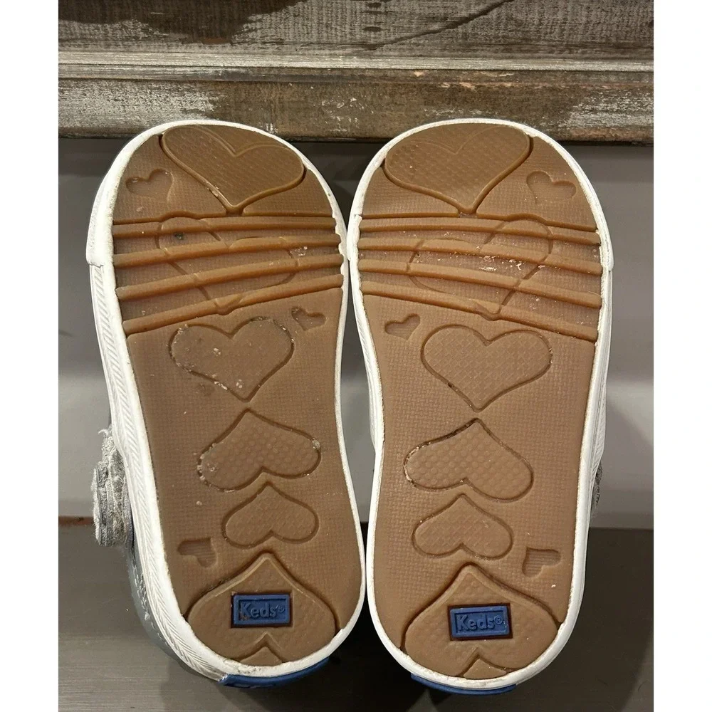 Keds Little Girls Daphne‎ Silver Mary Jane Shoes T-strap Flower Size 4.5